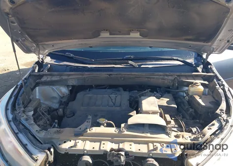 2015 Toyota Highlander Xle V6 z USA, uszkodzony, nr VIN 5TDKKRFH5FS042349